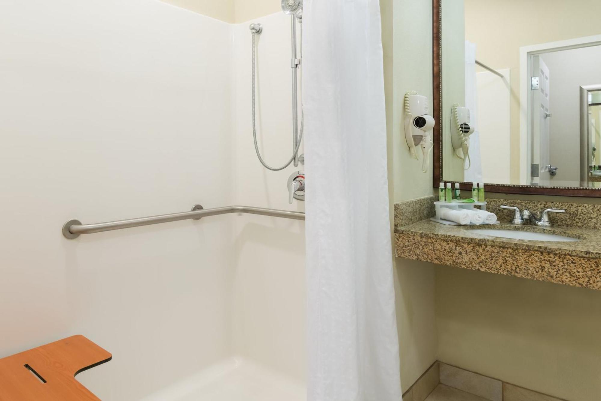 Holiday Inn Express Hotel & Suites New Iberia - Avery Island By Ihg Luaran gambar
